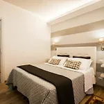 Saint Peter Apartments